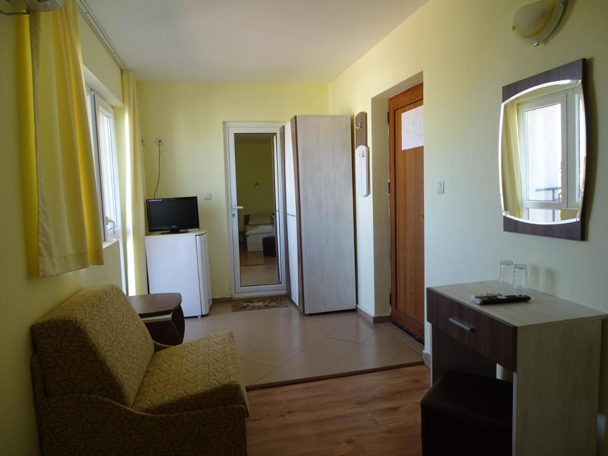 מלון פרימורסקו Kovachevi House מראה חיצוני תמונה